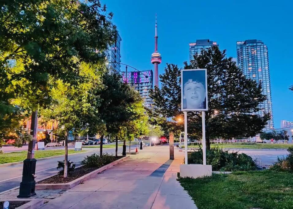 Exquisite Condos By Cn Tower- Dwtown , To Toronto Dış mekan fotoğraf